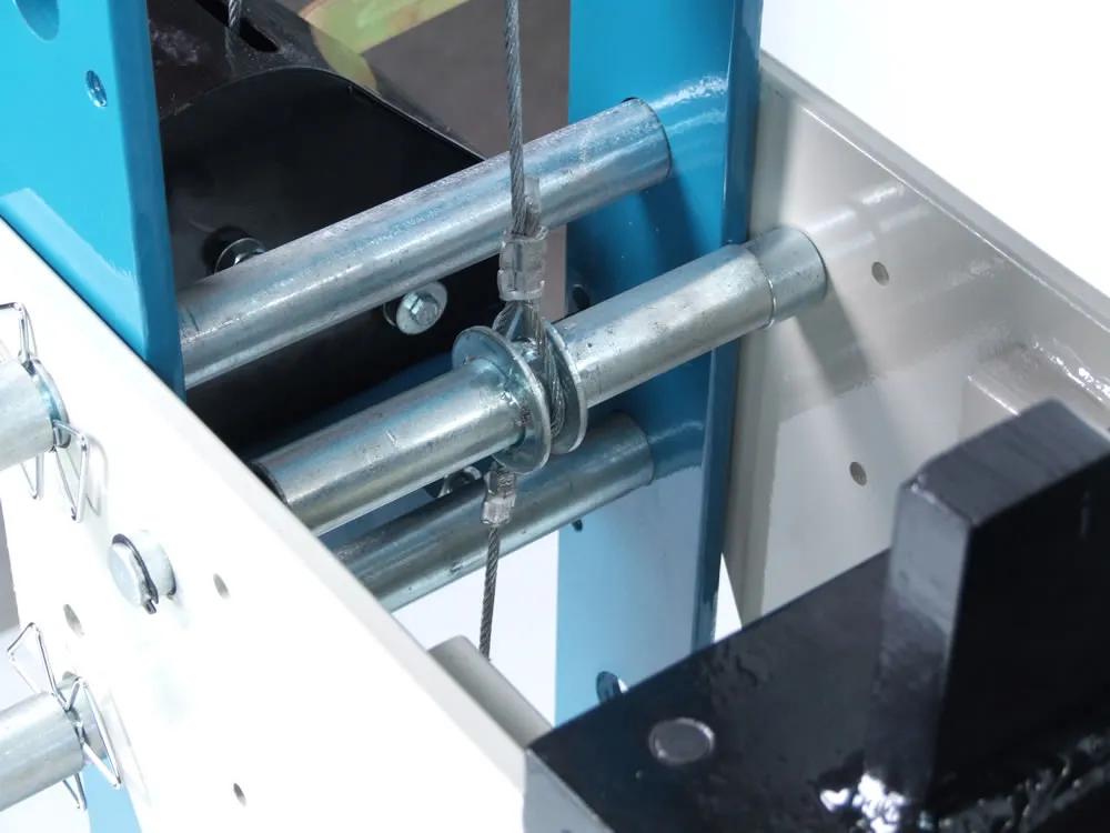 Baileigh HSP-50A shop press ram and working area
